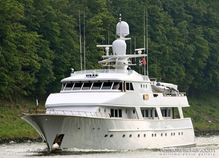 Rena - Service Ship vessel registered in Jamaica