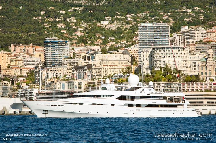 Il-Vagabondo - Service Ship vessel registered in Cayman Islands