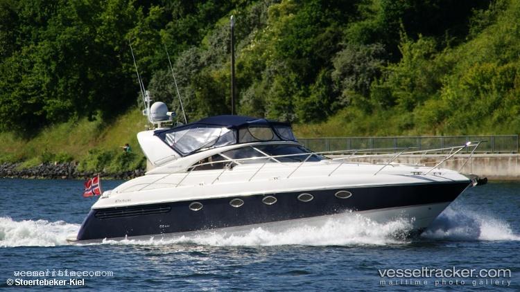 Astra-Ultima - Service Ship vessel registered in British Virgin Islands
