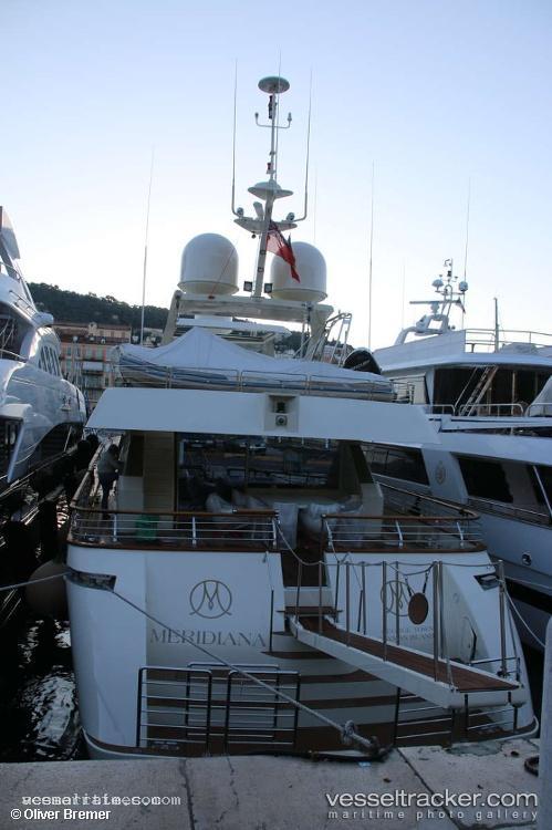 Meridiana - Service Ship vessel registered in Cayman Islands