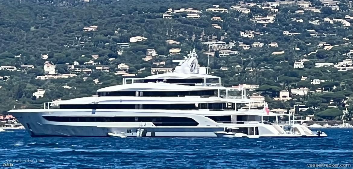 Boadicea - Service Ship vessel registered in Cayman Islands