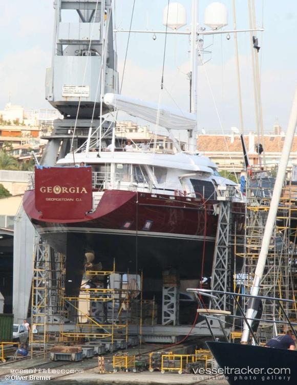 Kaizen - Service Ship vessel registered in Cayman Islands