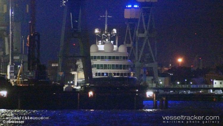 Le-Grand-Bleu - Service Ship vessel registered in Palau