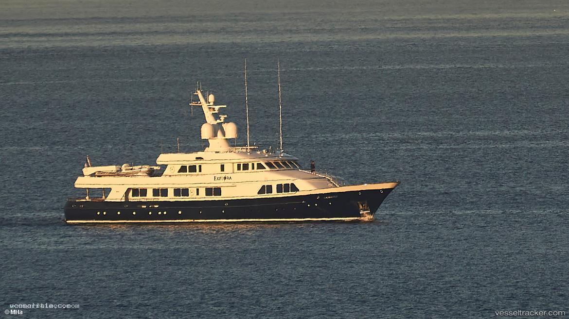 Explora - Service Ship vessel registered in Marshall Islands