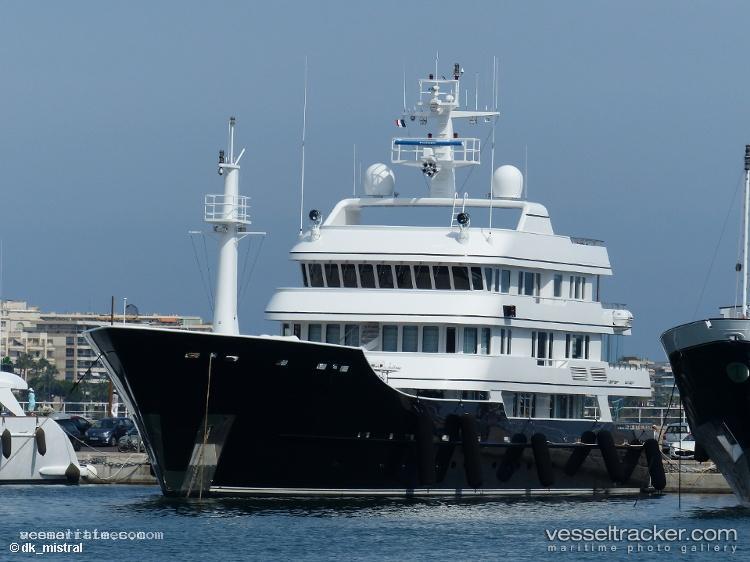Grand-Rusalina - Service Ship vessel registered in Cayman Islands