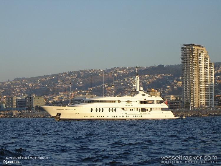 Samira - Service Ship vessel registered in Marshall Islands