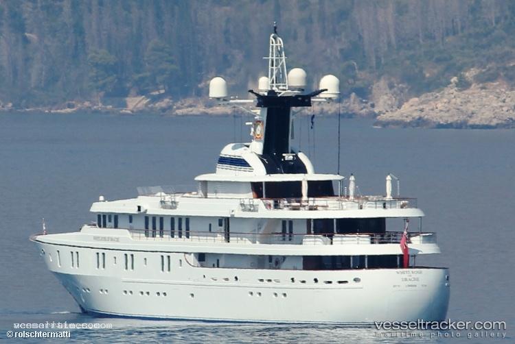 White-Rose-Of-Drachs - Service Ship vessel registered in United Kingdom