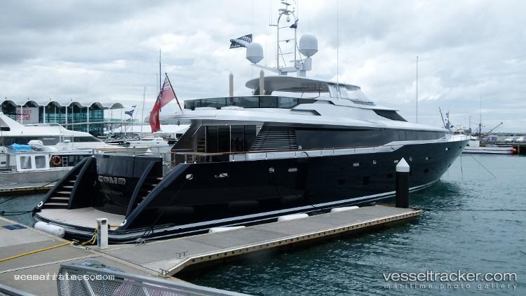 Gazelle - Service Ship vessel registered in Cayman Islands