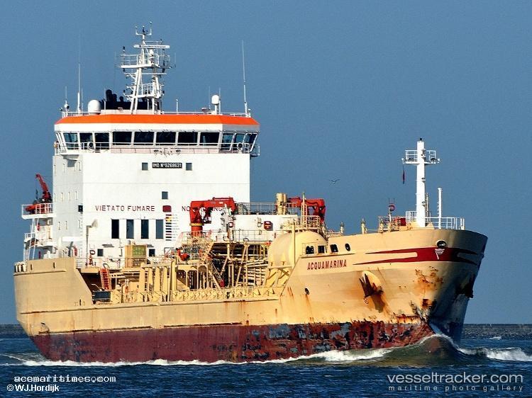 Aquamarina - Service Ship vessel registered in Cayman Islands