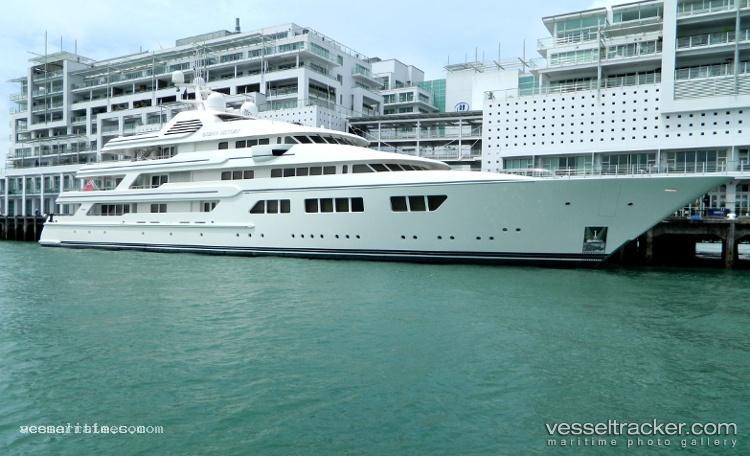 Ebony-Shine - Service Ship vessel registered in Cayman Islands