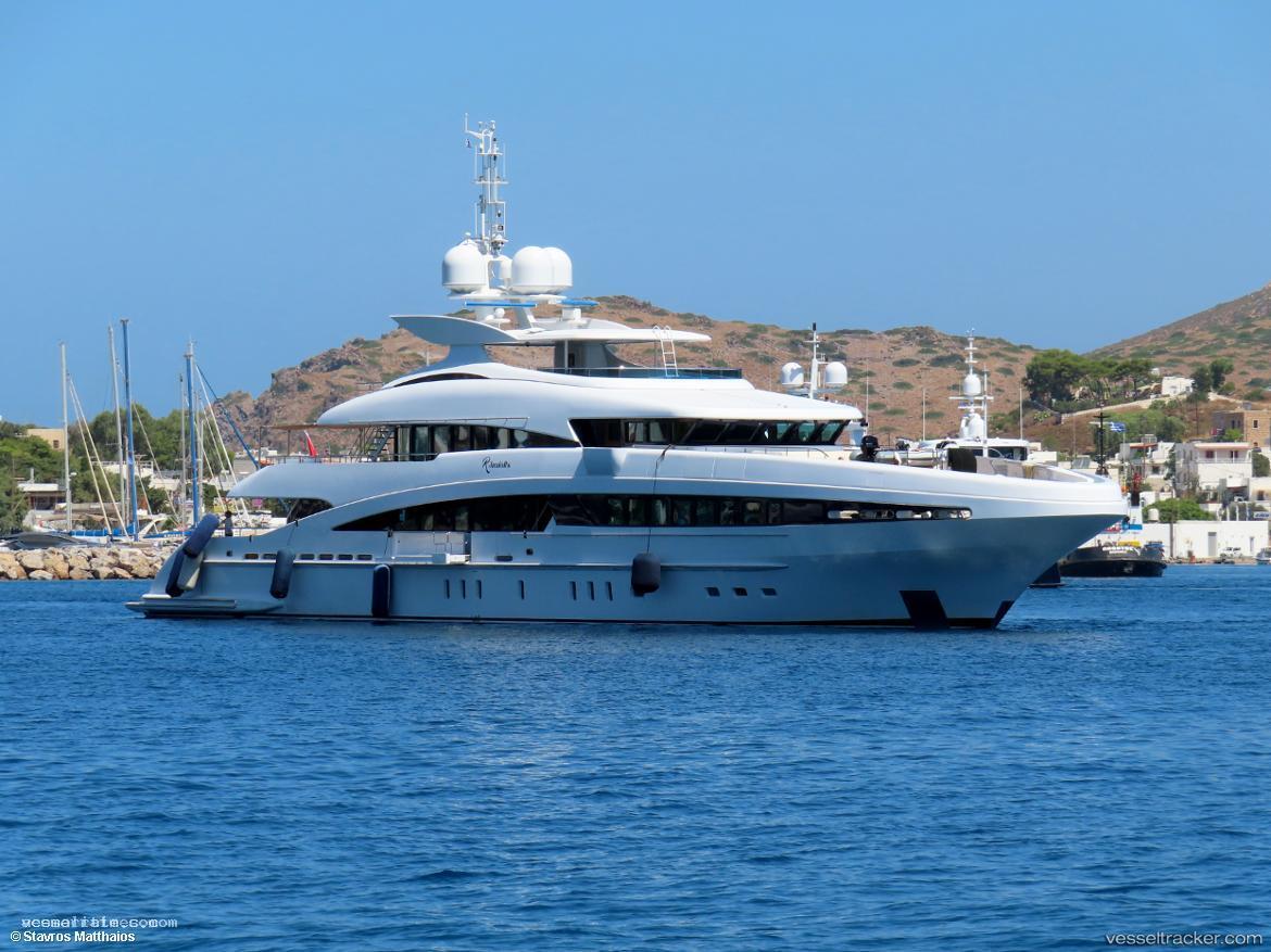 R-Juniors - Service Ship vessel registered in Malta