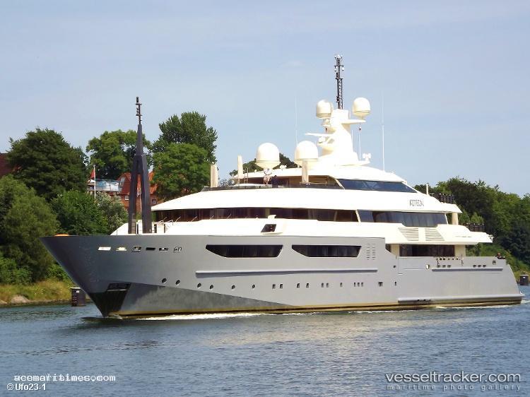 Arbema - Service Ship vessel registered in Marshall Islands