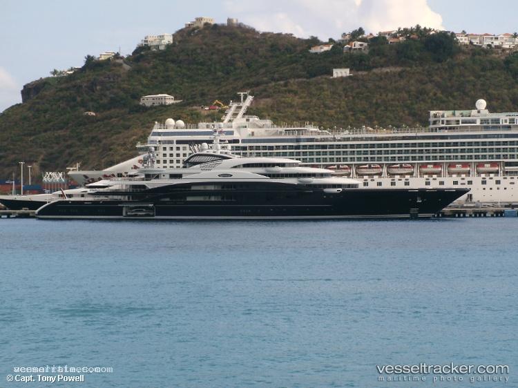 Serene - Service Ship vessel registered in Cayman Islands