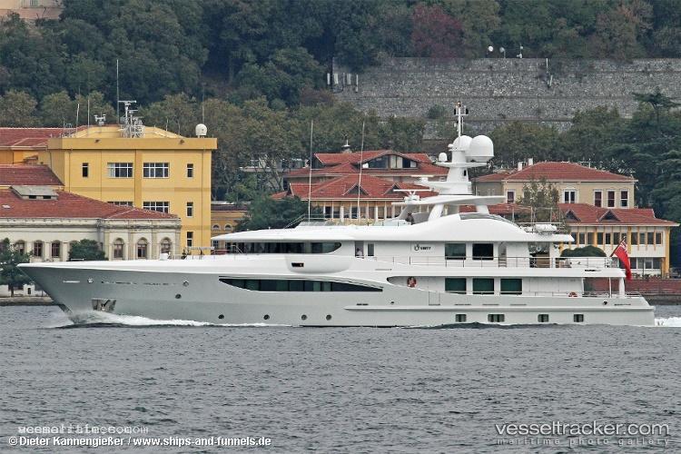 Grace - Service Ship vessel registered in Cayman Islands
