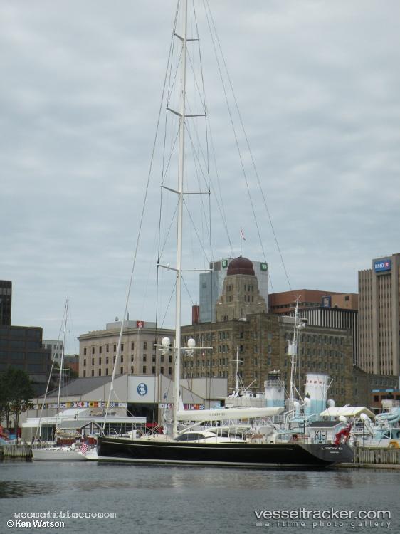 Ningaloo - Service Ship vessel registered in Cayman Islands