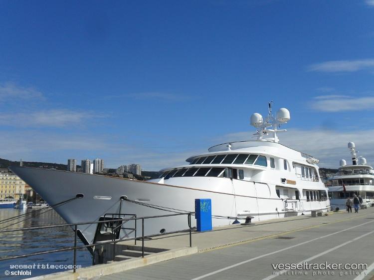 Pamela-V - Service Ship vessel registered in Malta