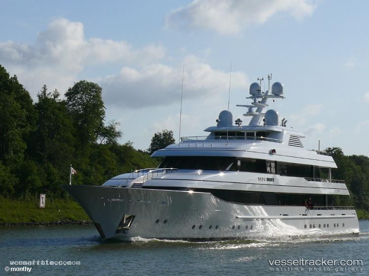 Lady-Britt - Service Ship vessel registered in Cayman Islands