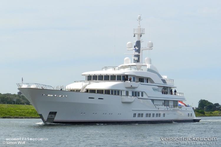 Hampshire-Ii - Service Ship vessel registered in Cayman Islands