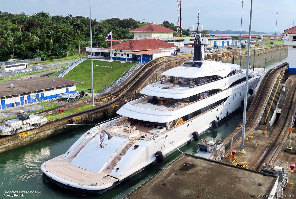 Ije - Sailing Vessel vessel registered in Marshall Islands