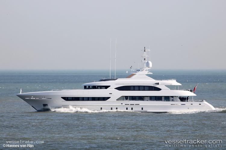 Book-Ends - Sailing Vessel vessel registered in Cayman Islands