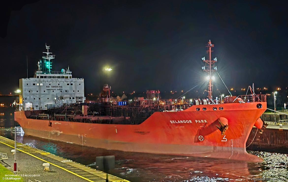 Selangor-Park - Chemical Oil Products Tanker vessel registered in Liberia