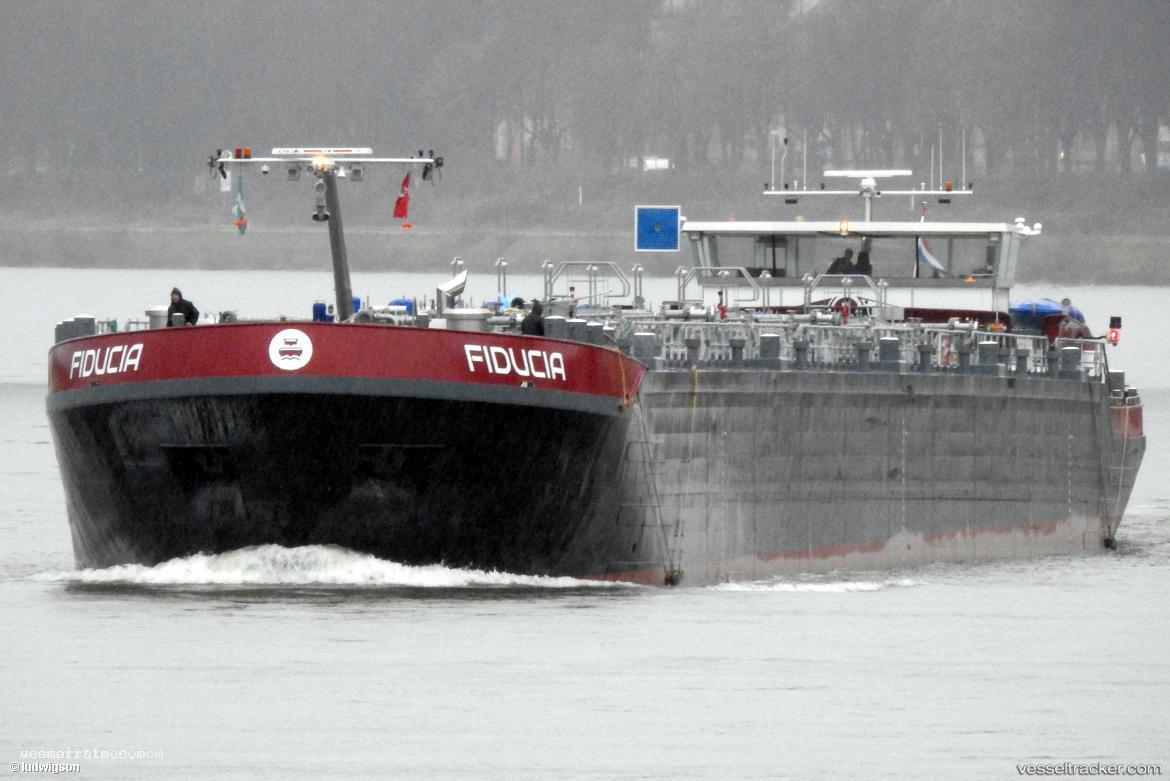 Fiducia - Other Tanker vessel registered in Netherlands