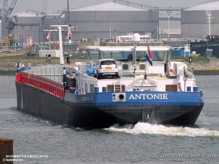 Antonie - General Cargo Ship vessel registered in Netherlands