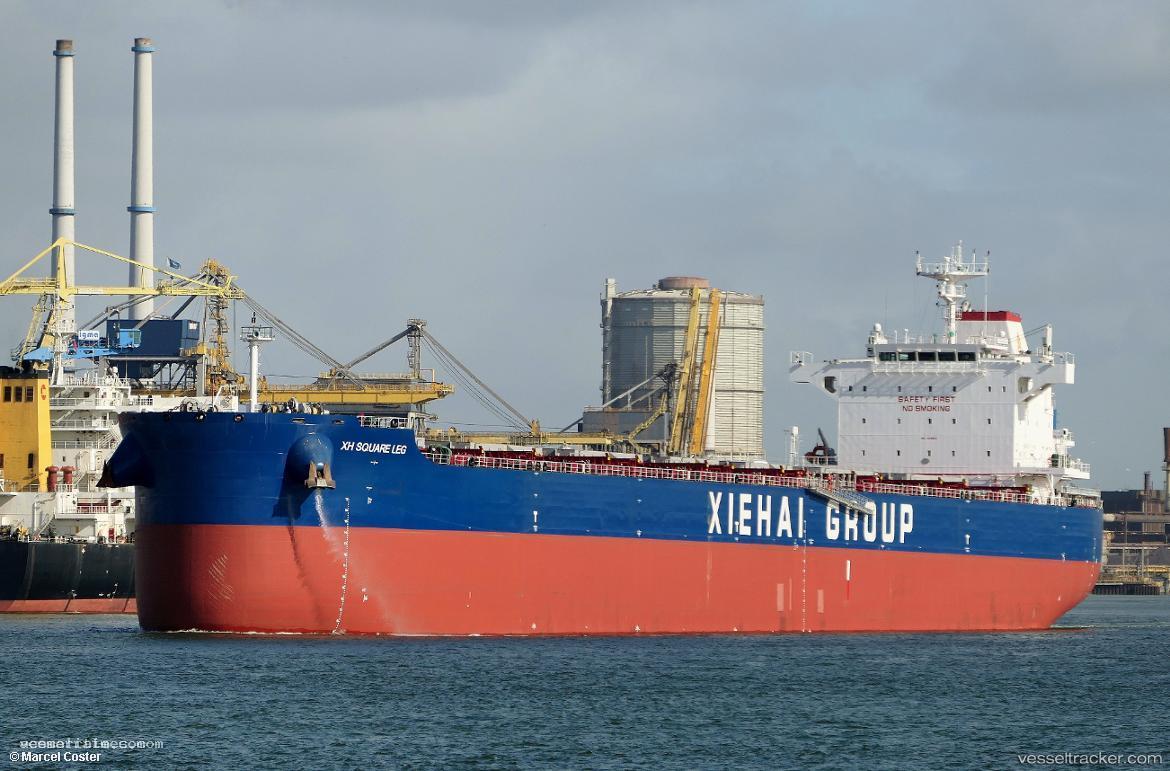 Xh-Square-Leg - Bulk Carrier vessel registered in Singapore