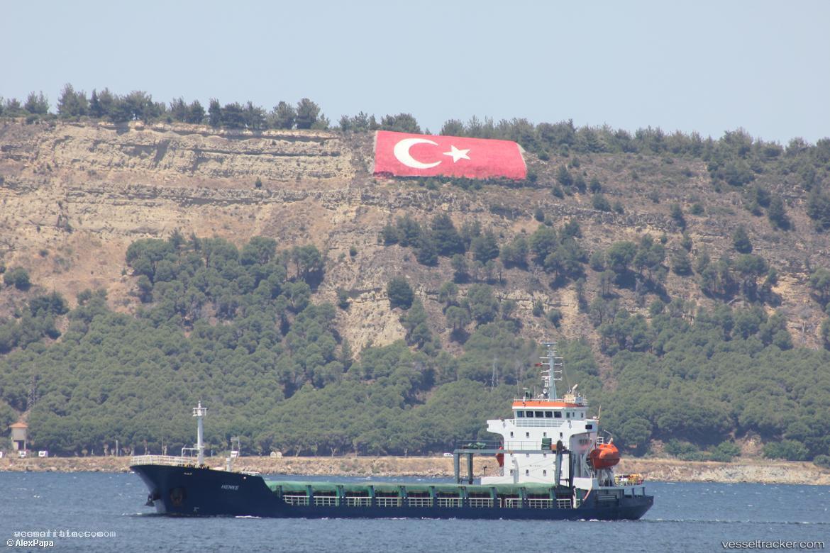 Mv-Henke - General Cargo Ship vessel registered in Panama