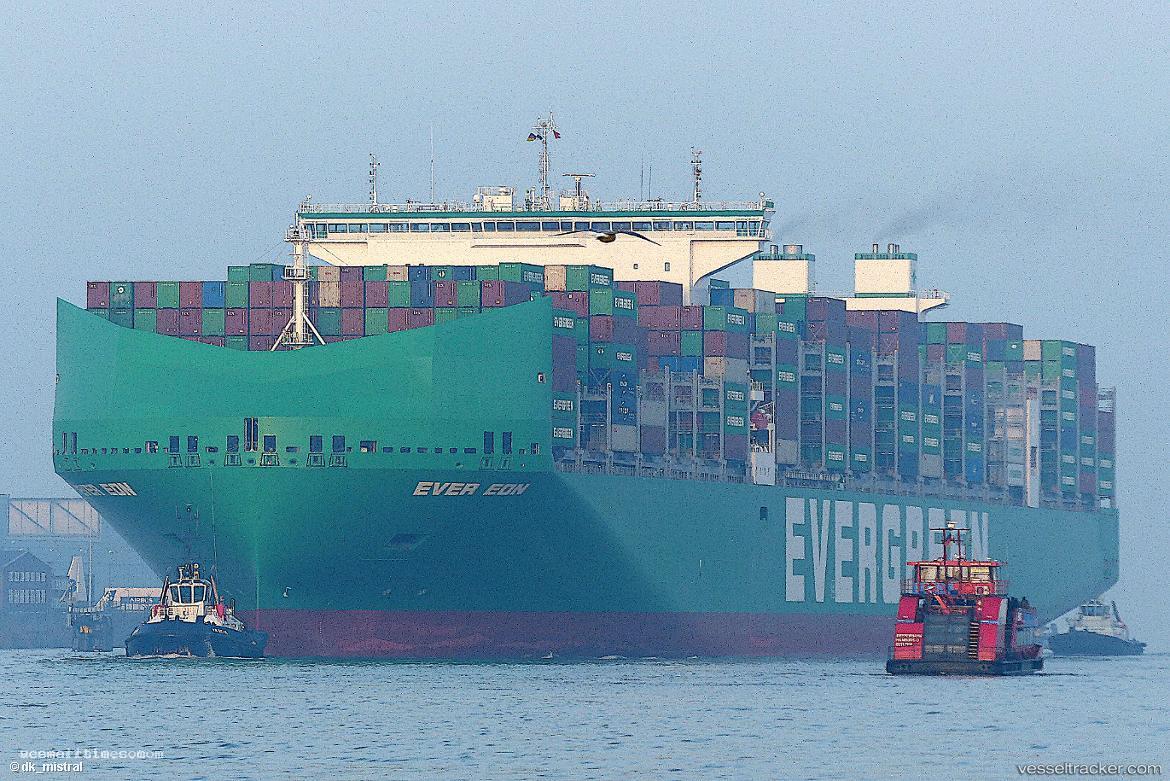 Ever-Eon - Container Ship vessel registered in Singapore