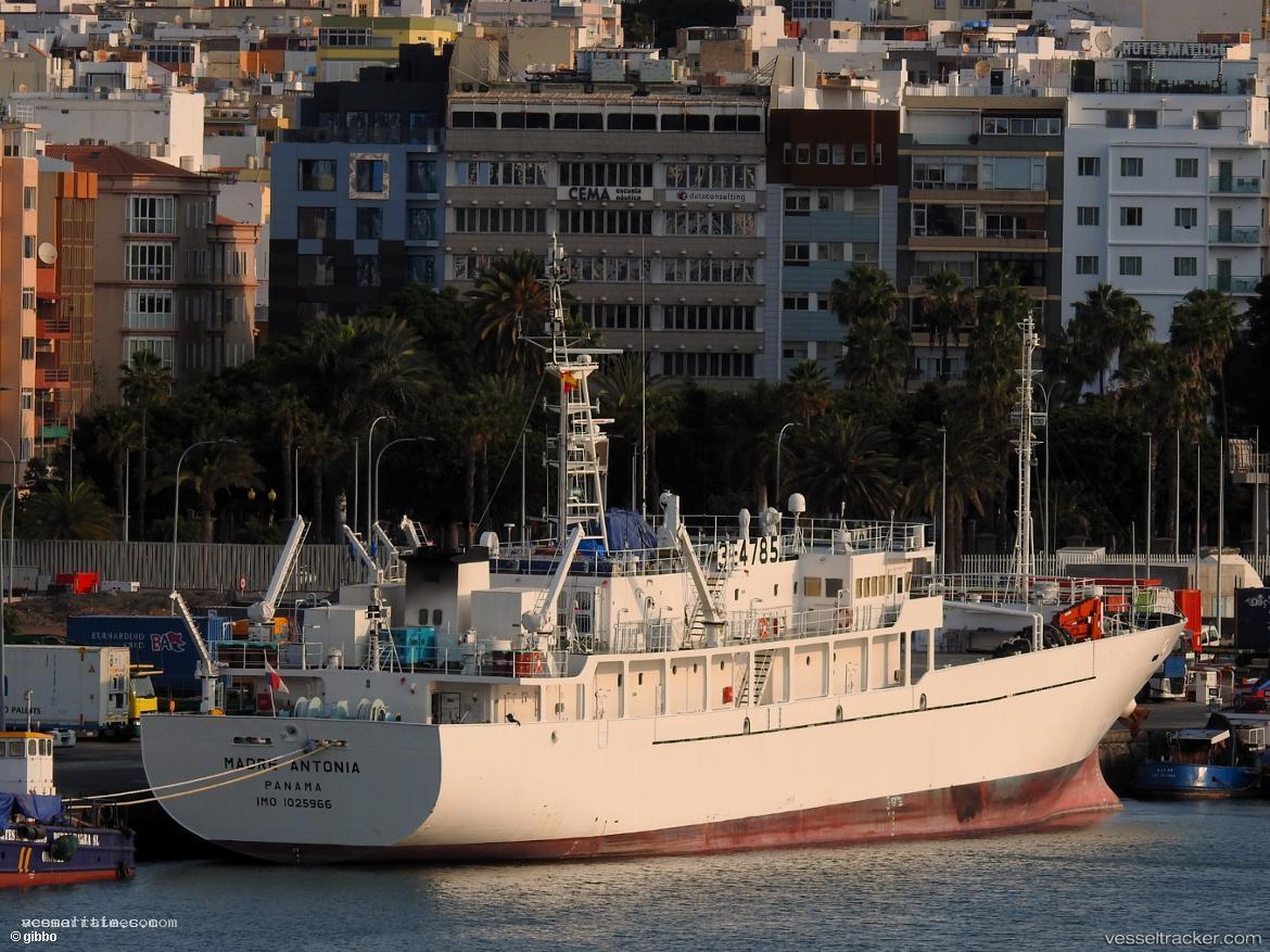 Madre-Antonia - Refrigerated Cargo Ship vessel registered in Panama