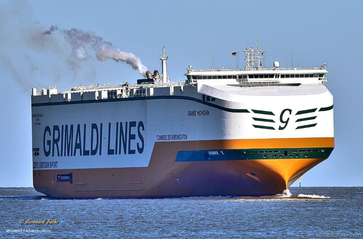 Grande-Michigan - Vehicles Carrier vessel registered in Italy