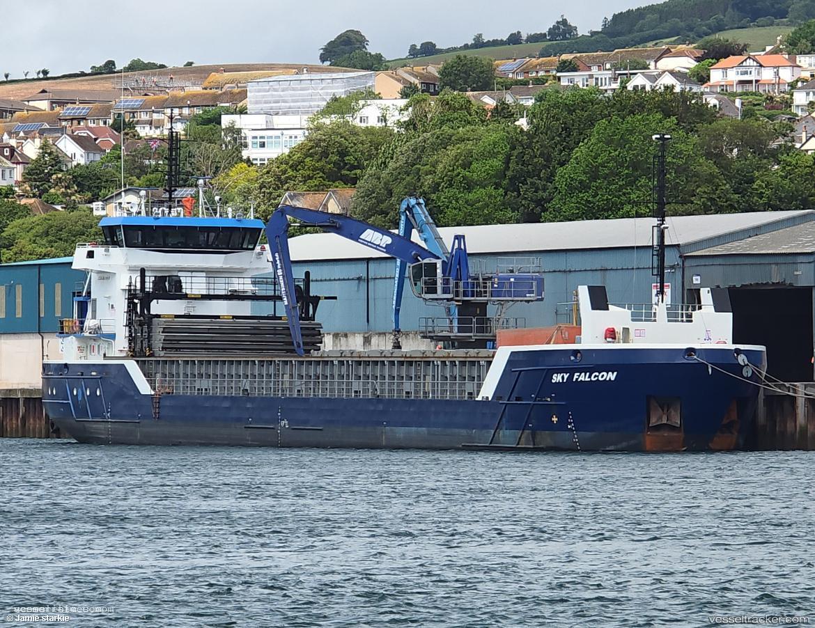 Sky-Falcon - General Cargo Ship vessel registered in Portugal