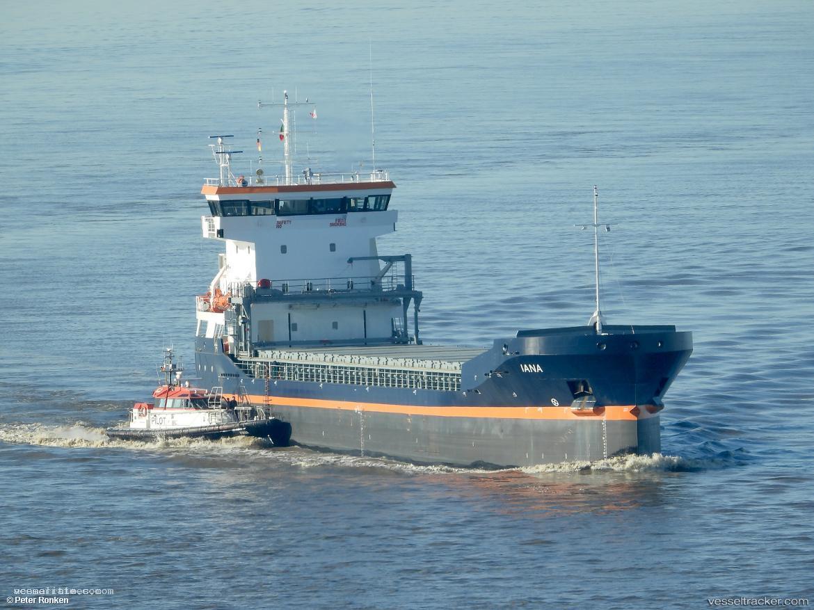 Iana - General Cargo Ship vessel registered in Portugal