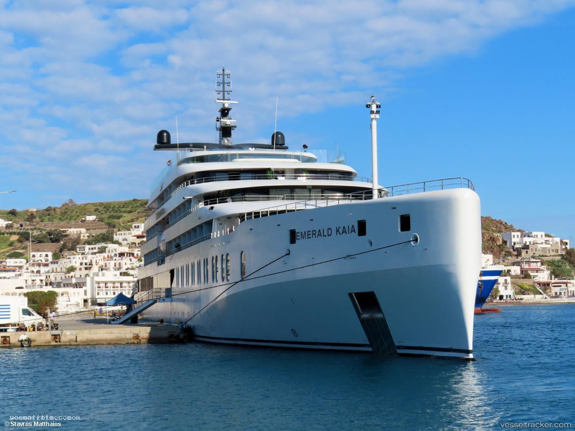Emerald-Kaia - Passenger Ship