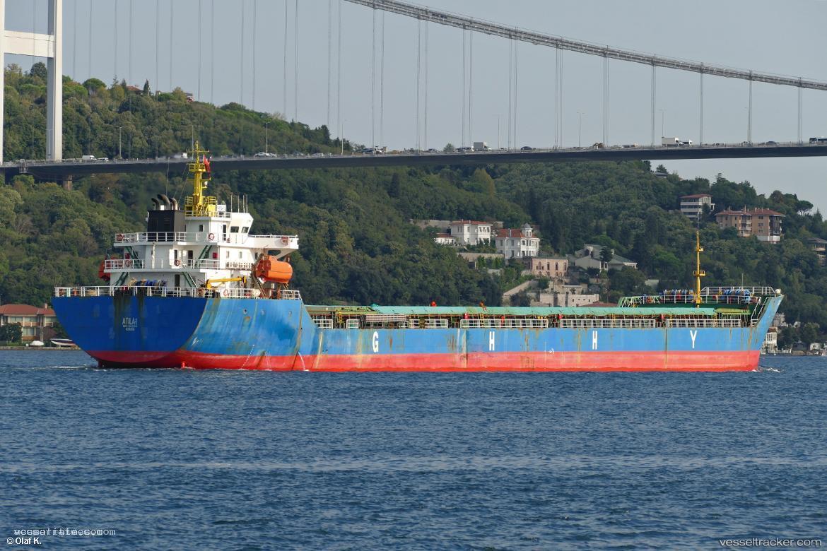 Loral - Bulk Carrier vessel registered in Saint Kitts and Nevis