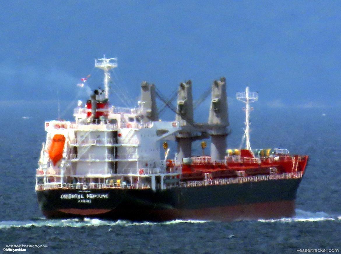 Oriental-Neptune - Bulk Carrier vessel registered in Panama