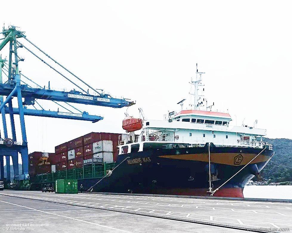 Huanghe-Mas - Deck Cargo Ship vessel registered in Indonesia
