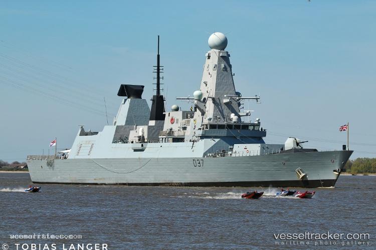 Hms-Duncan - Service Ship vessel registered in United Kingdom