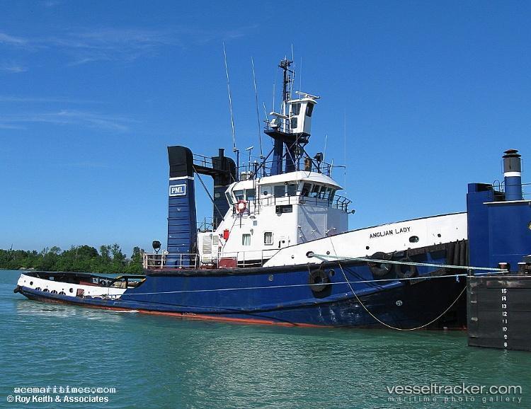 Anglian-Lady - Tug vessel registered in Canada