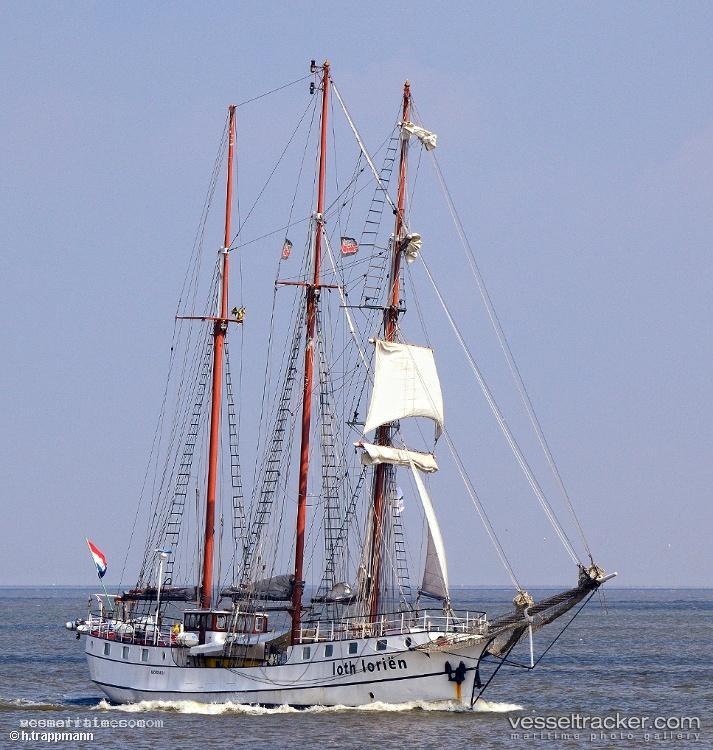 Loth-Lorien - Cruise Ship vessel registered in Netherlands