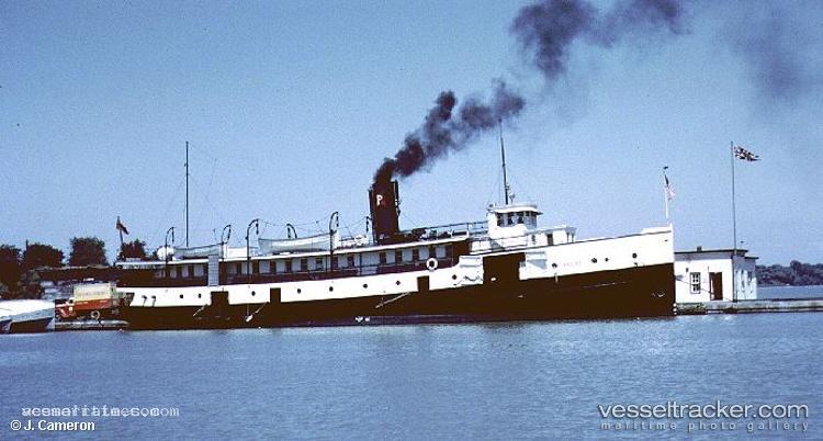 Pelee-Islander - Passenger Ship vessel registered in Canada