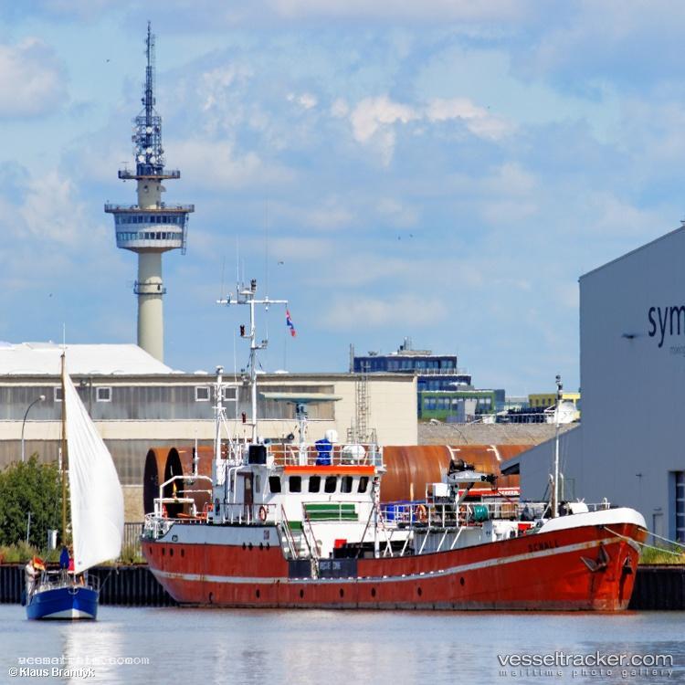 Schall - Research Vessel vessel registered in Germany