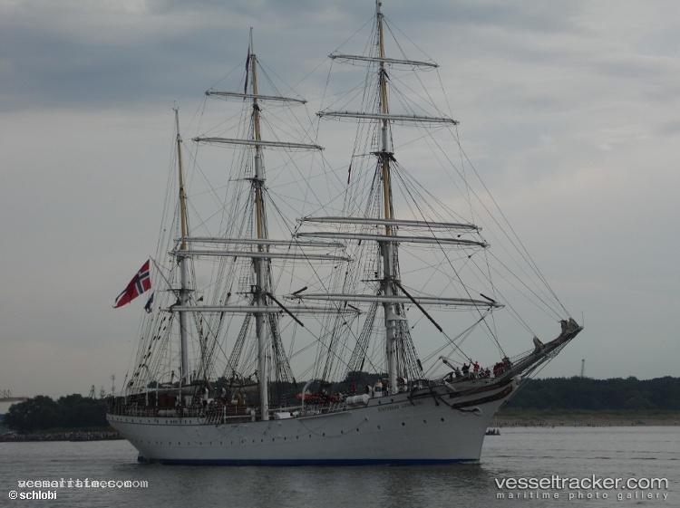 Statsraad-Lehmkuhl - Training Ship vessel registered in Norway