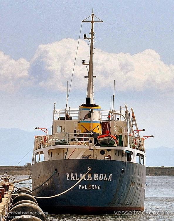 Palmarola - Water Tanker vessel registered in Italy