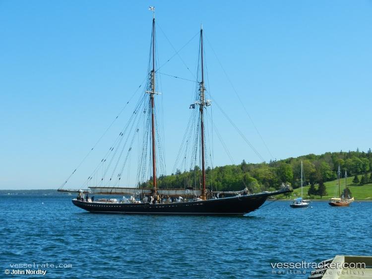 Bluenose-Ii - Yacht vessel registered in Canada