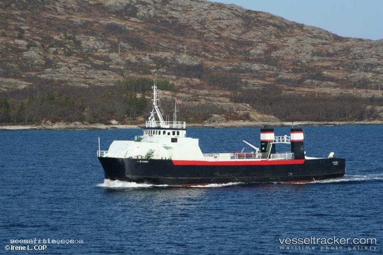 Dyroey - Passenger Ro Ro Cargo Ship vessel registered in Norway