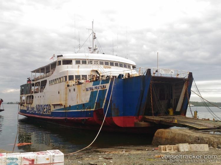 Kmp-Satria-Pratama - Passenger Ro Ro Cargo Ship vessel registered in Indonesia