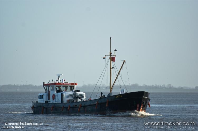 Anita - Oil Products Tanker vessel registered in Germany