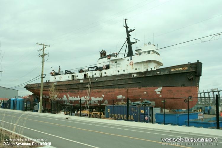Sea-Commander - Tug vessel registered in Canada